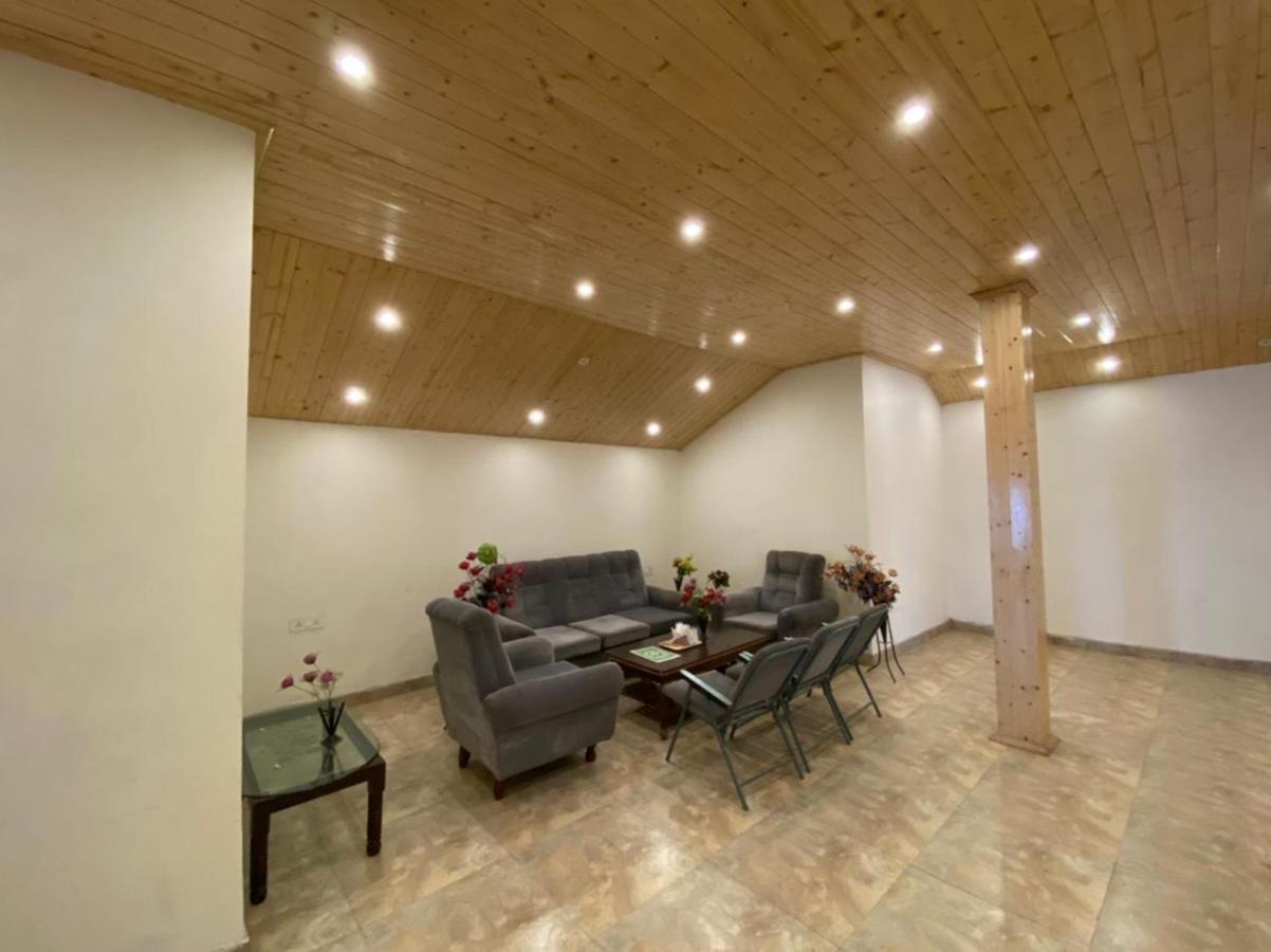 Hotel Hadimba Palace - Near Mall Road Manāli Dış mekan fotoğraf