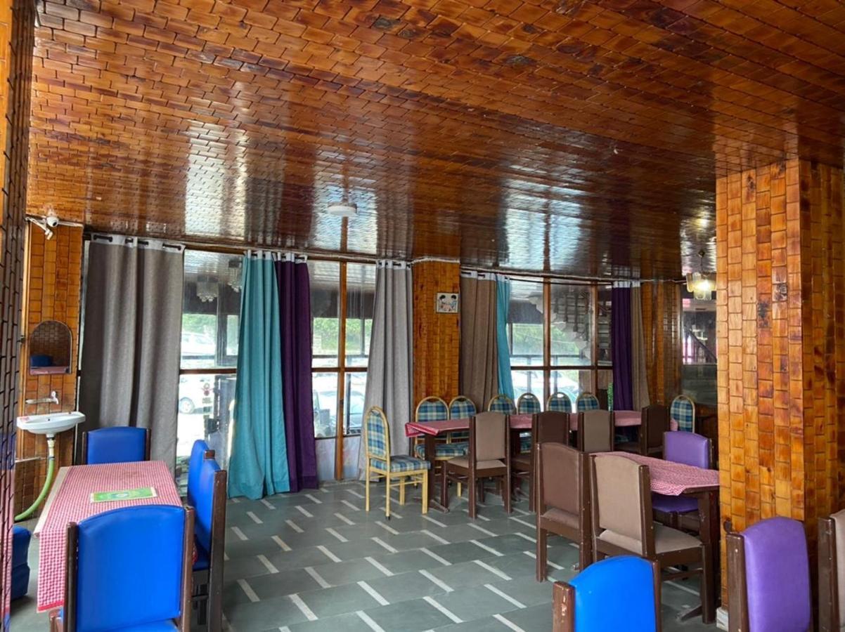 Hotel Hadimba Palace - Near Mall Road Manāli Dış mekan fotoğraf